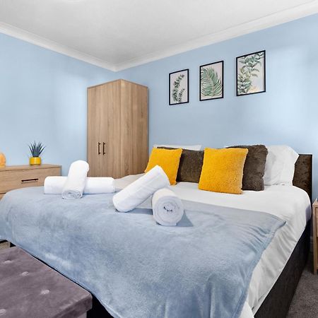 Watford Cozy Full Home - Perfect For Harry Potter Studios! 外观 照片